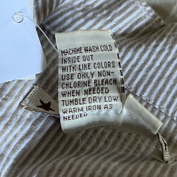 A.M.I. Striped Beige and White Blazer - Picture 4 of 5